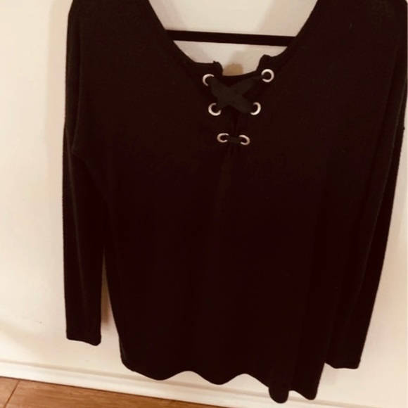 Garage Black Long Sleeve Shirt Size Small - Picture 2 of 4